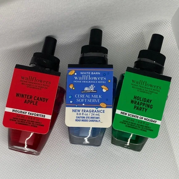 Wallflowers Night Light Sensor w/3 Fragrance Refills (NWT!) - Picture 2 of 4